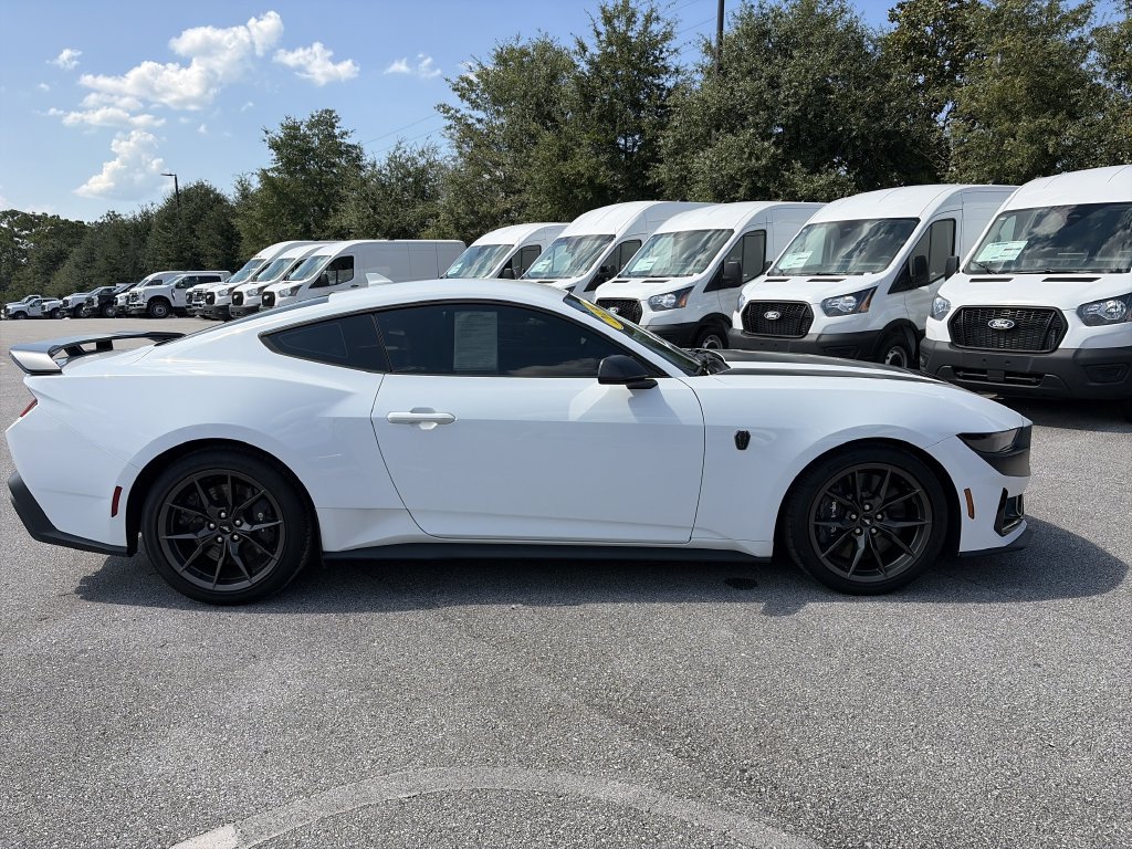 Used 2024 Ford Mustang Dark Horse RWD image 8