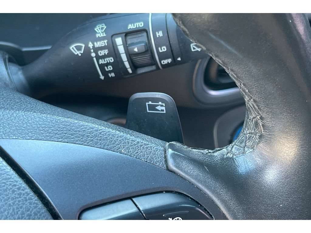 Used 2023 Hyundai Kona Limited FWD image 40