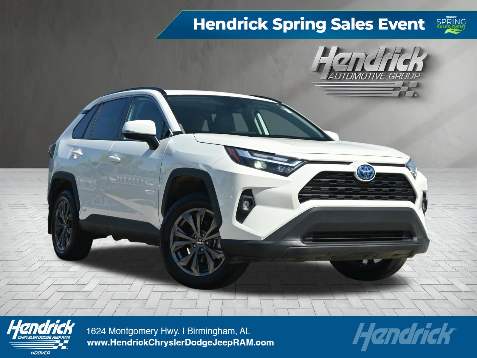 Used 2022 Toyota RAV4 XLE Premium image 1