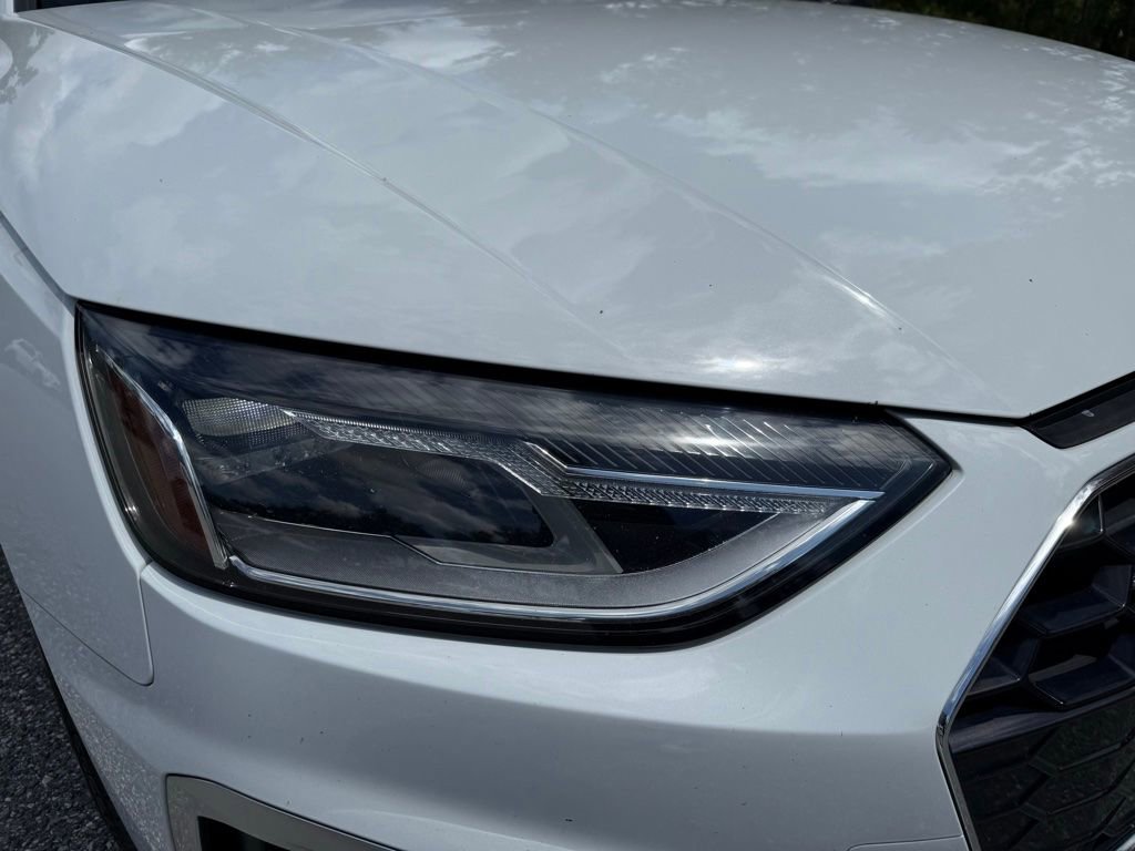 Used 2021 Audi A4 2.0T Premium w/ Convenience Package AWD/4WD image 4