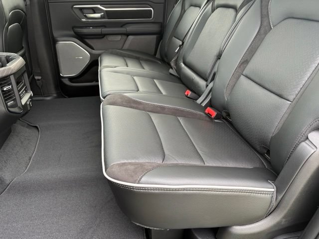 New 2027 RAM 1500 Laramie w/ Night Edition AWD/4WD image 13