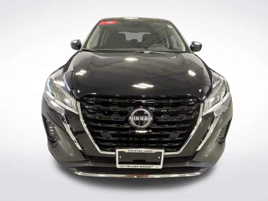 Certified 2025 Nissan Kicks Play S image 9