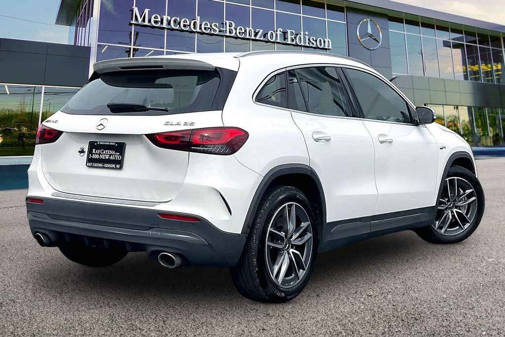 Certified 2022 Mercedes-Benz GLA 35 AMG 4MATIC image 7