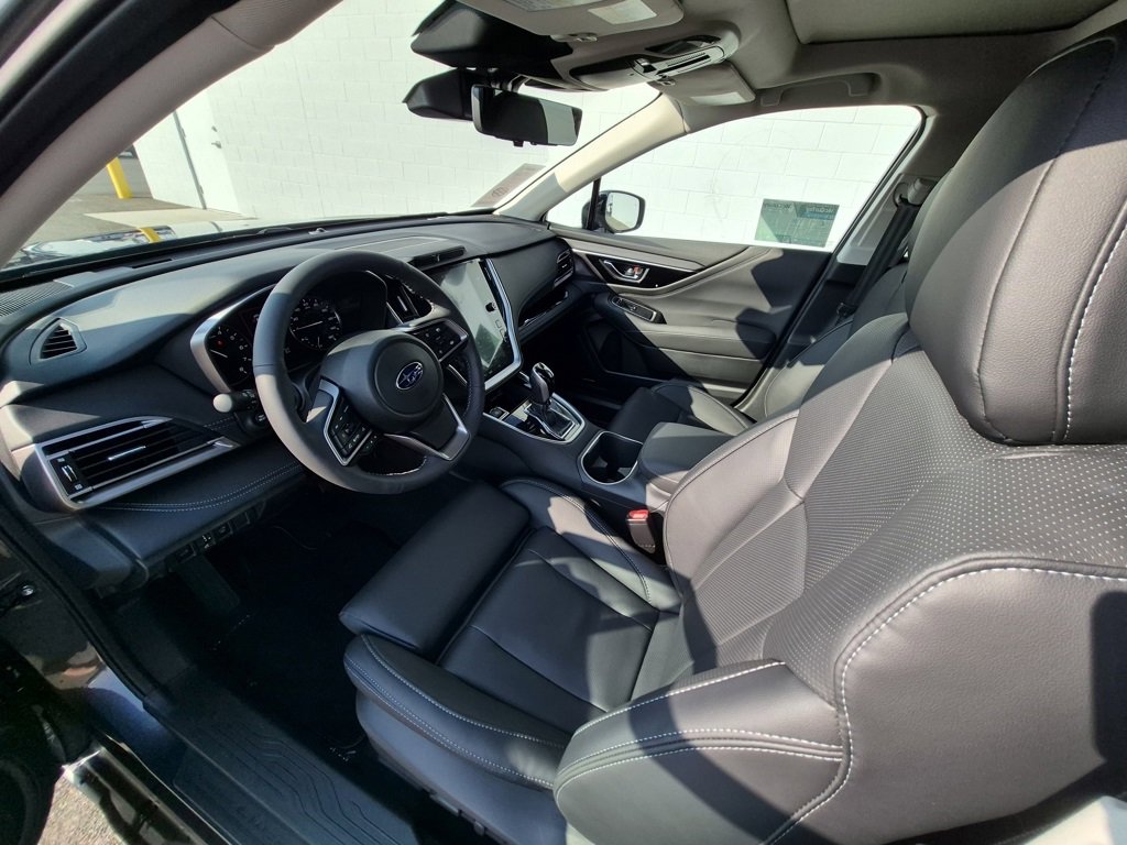 New 2025 Subaru Outback Touring XT image 8