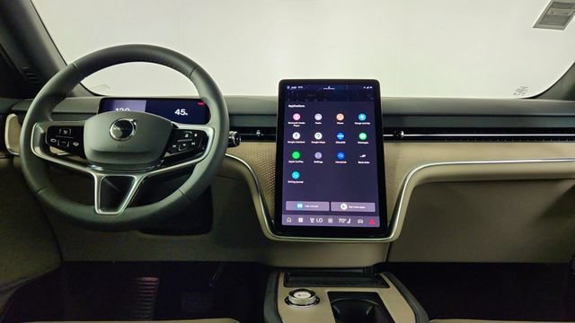 New 2026 Volvo EX90 Plus AWD/4WD image 25