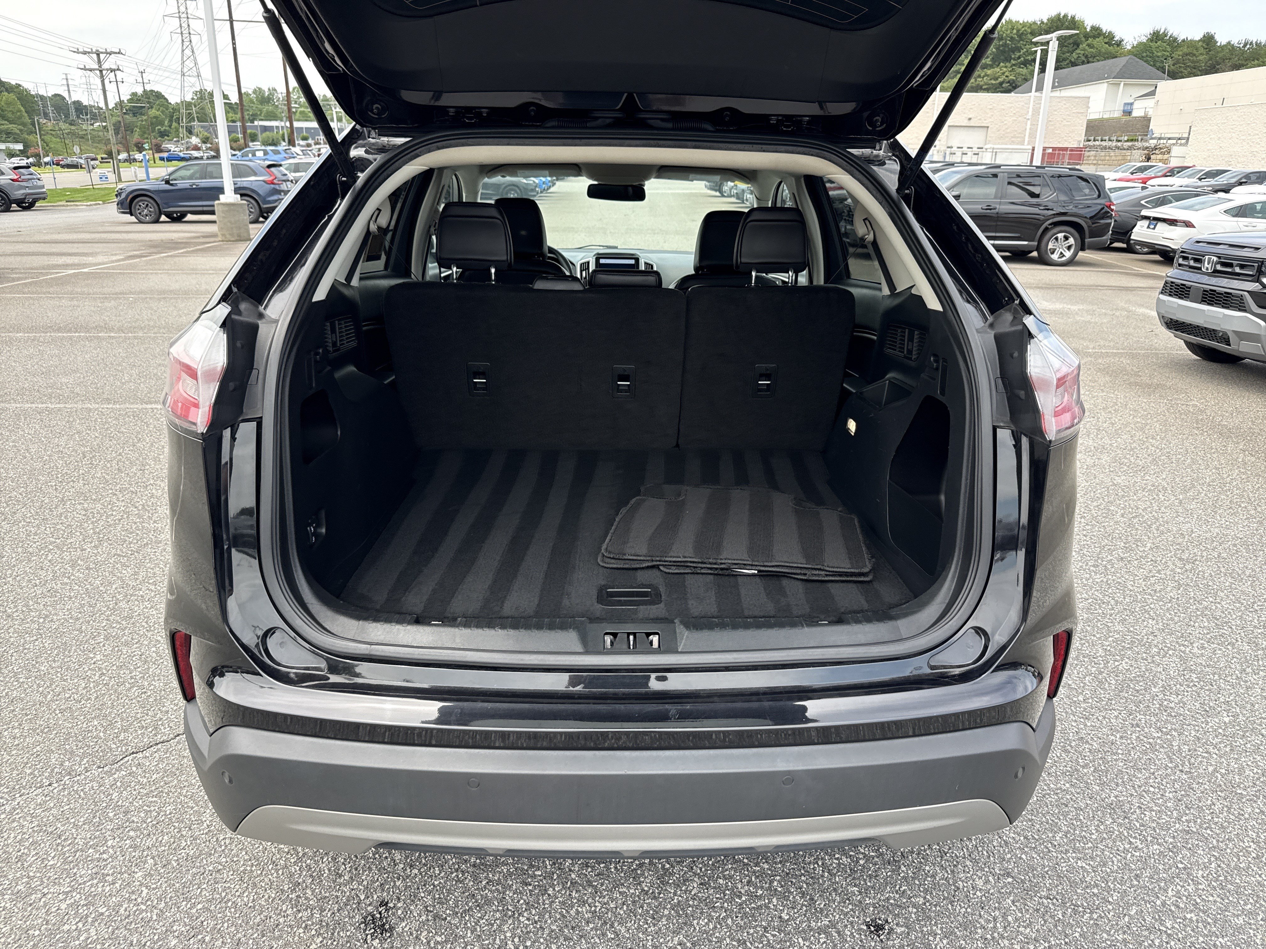 Used 2024 Ford Edge SEL AWD/4WD image 32