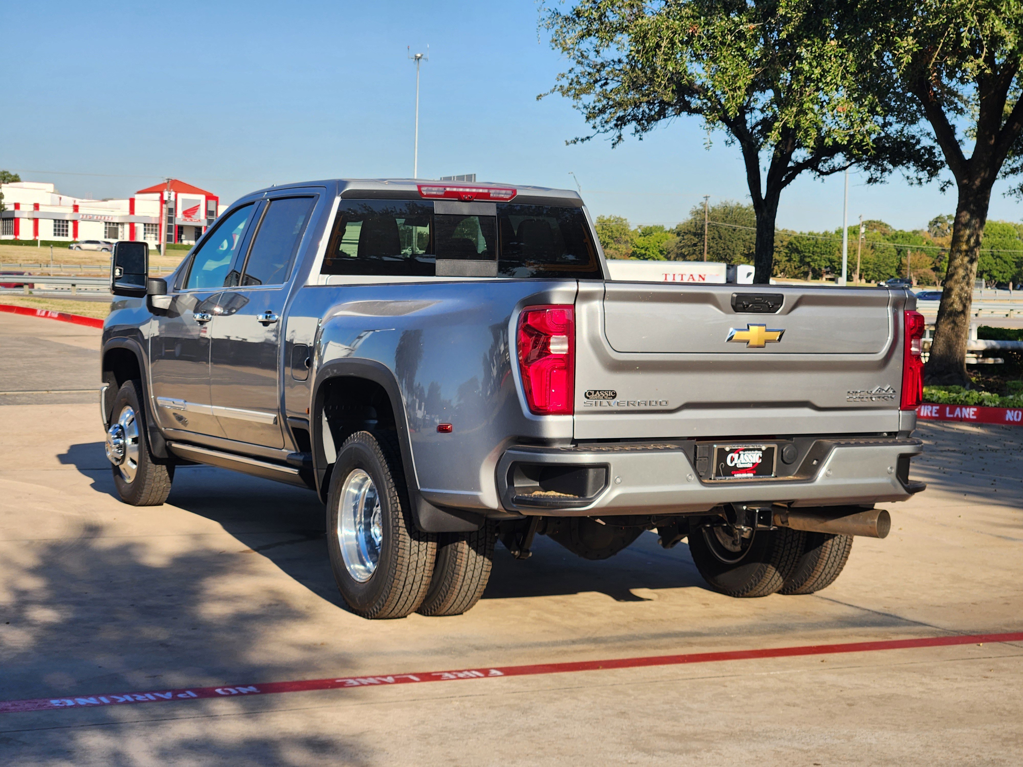 New 2026 Chevrolet Silverado 3500 High Country w/ High Country Premium Package image 3