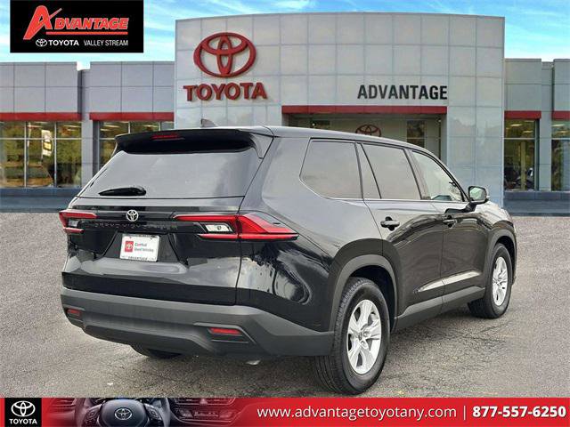 Certified 2025 Toyota Grand Highlander FWD image 7