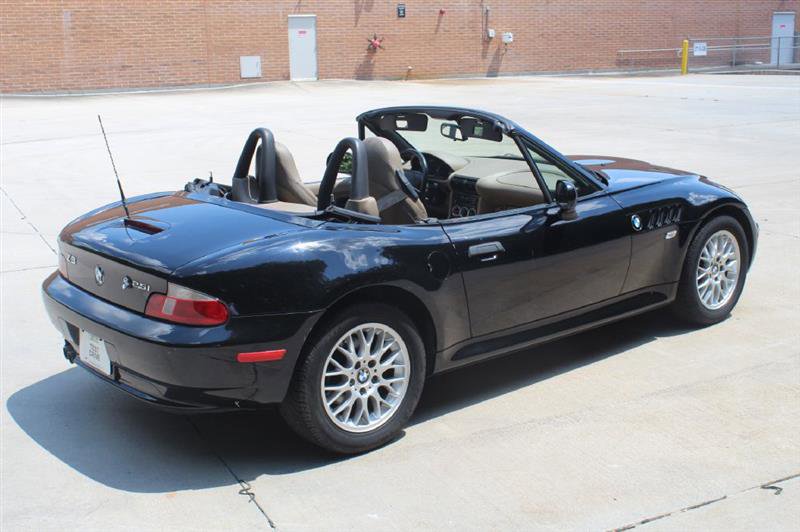 Used 2002 BMW Z3 2.5i image 5
