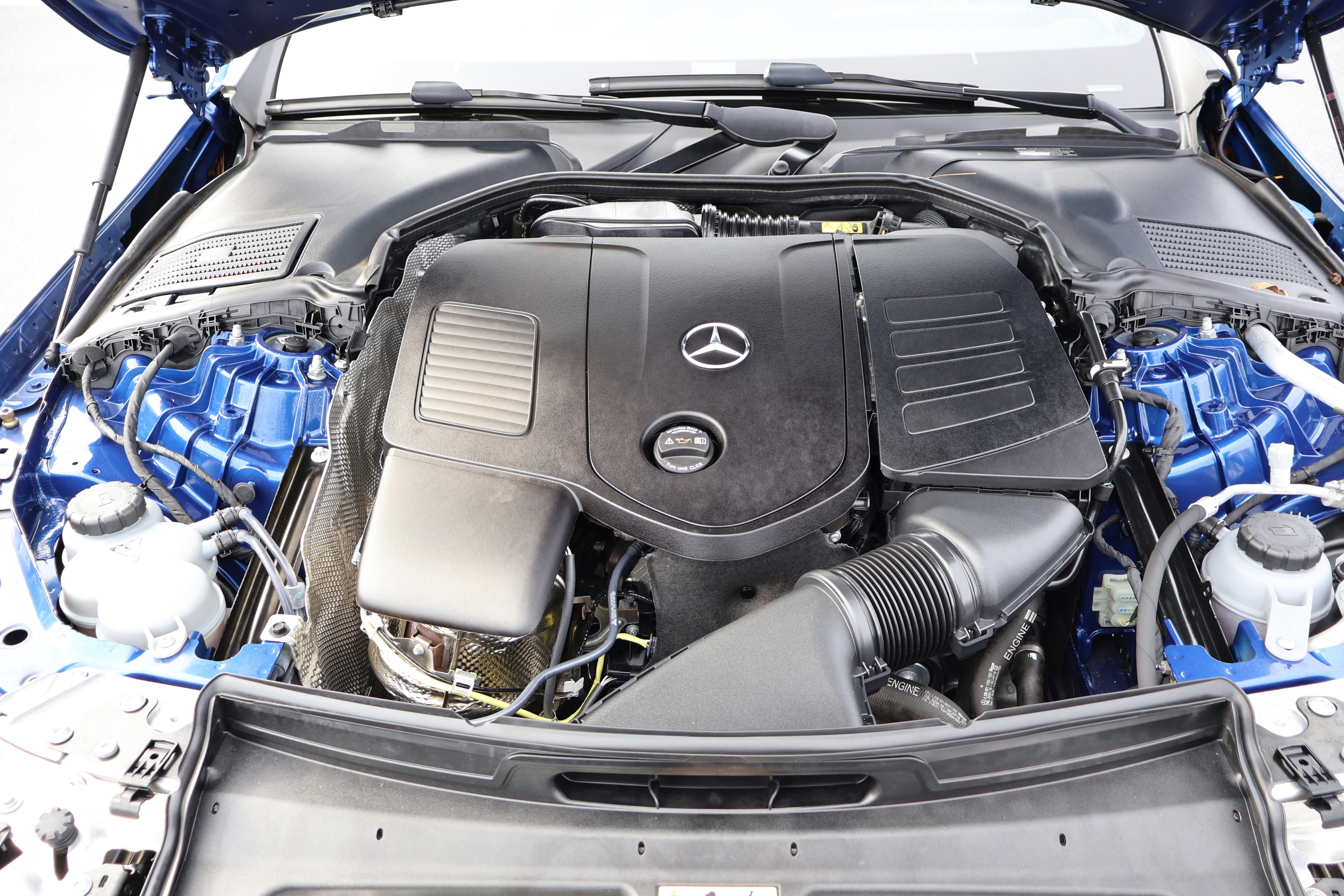 Certified 2024 Mercedes-Benz CLE 300 4MATIC Coupe image 37