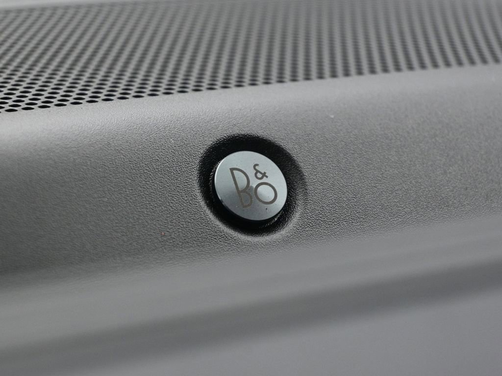 New 2025 Ford F150 Lariat w/ Equipment Group 502A High image 23