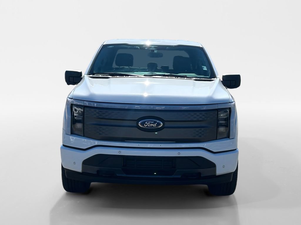 Used 2023 Ford F150 Lightning XLT image 9