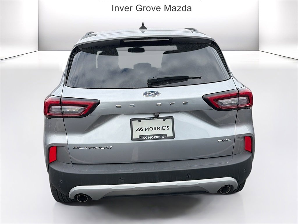 Used 2023 Ford Escape Platinum image 6