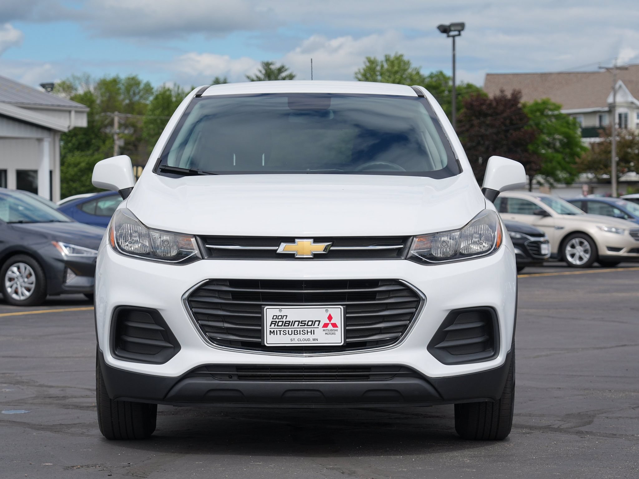 Used 2017 Chevrolet Trax LS w/ Fleet Convenience Package AWD/4WD image 9