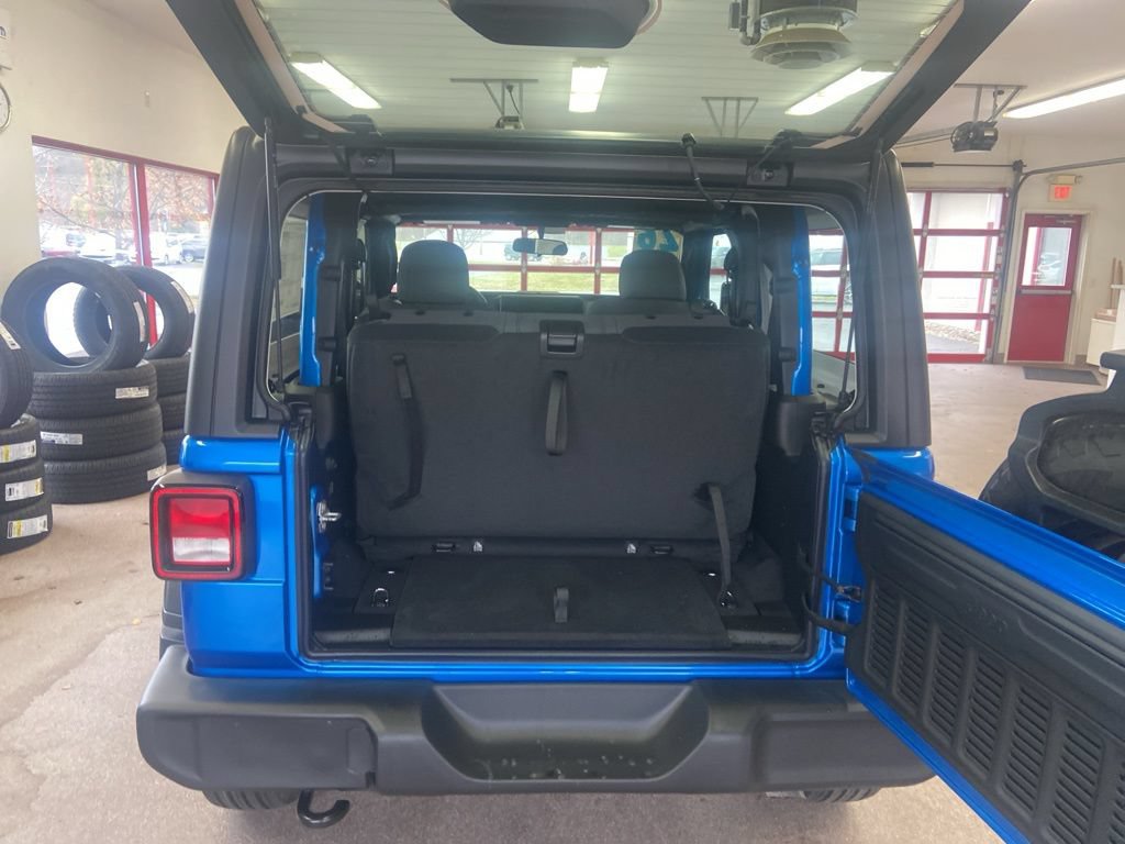 New 2026 Jeep Wrangler Sport AWD/4WD image 15