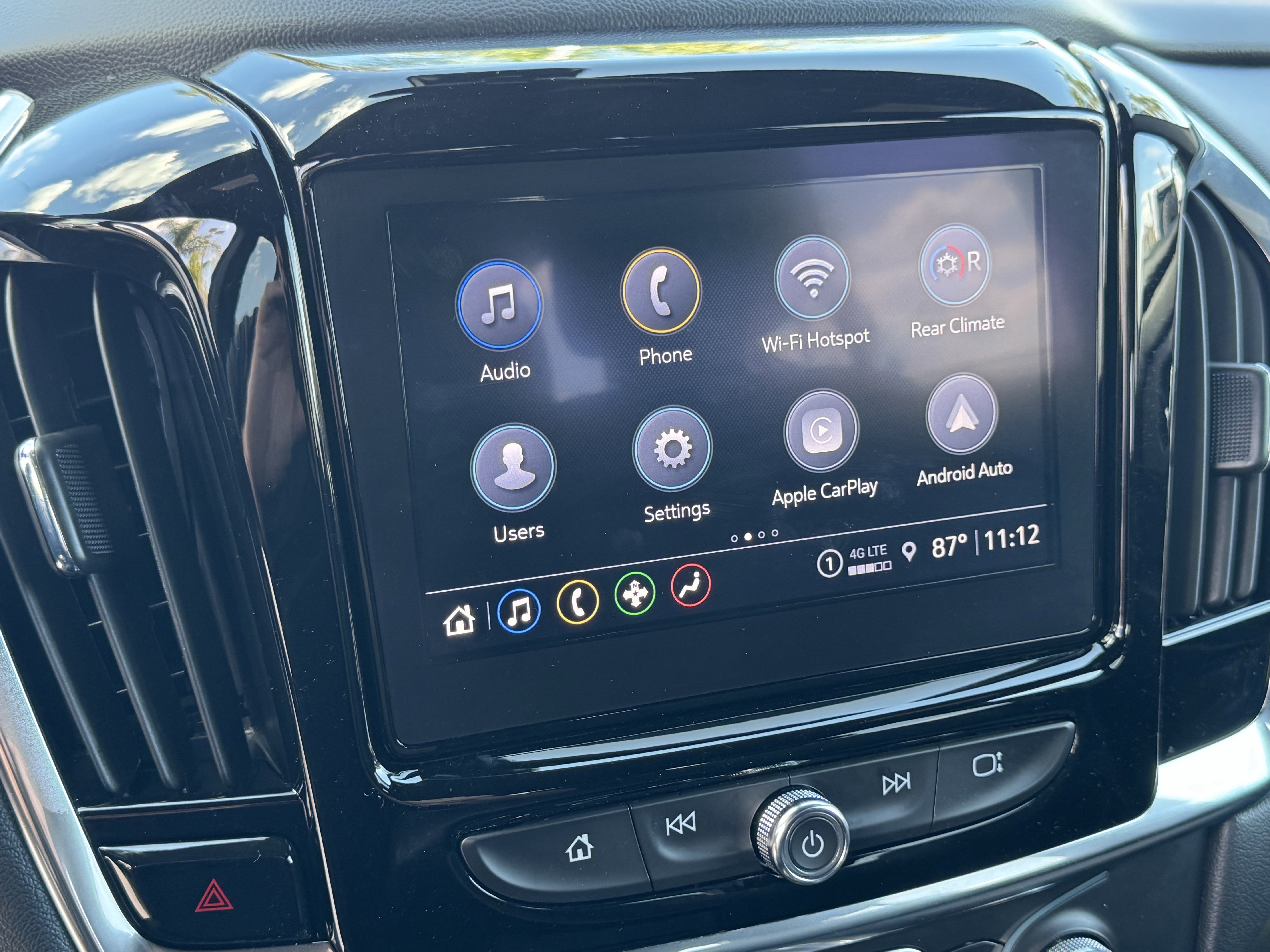 Used 2023 Chevrolet Traverse LT image 26