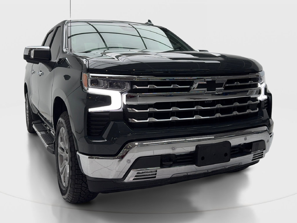 Used 2026 Chevrolet Silverado 1500 LTZ AWD/4WD image 3