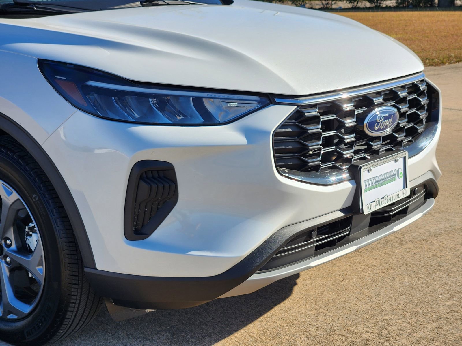 Used 2025 Ford Escape ST-Line w/ Tech Pack #1 image 12