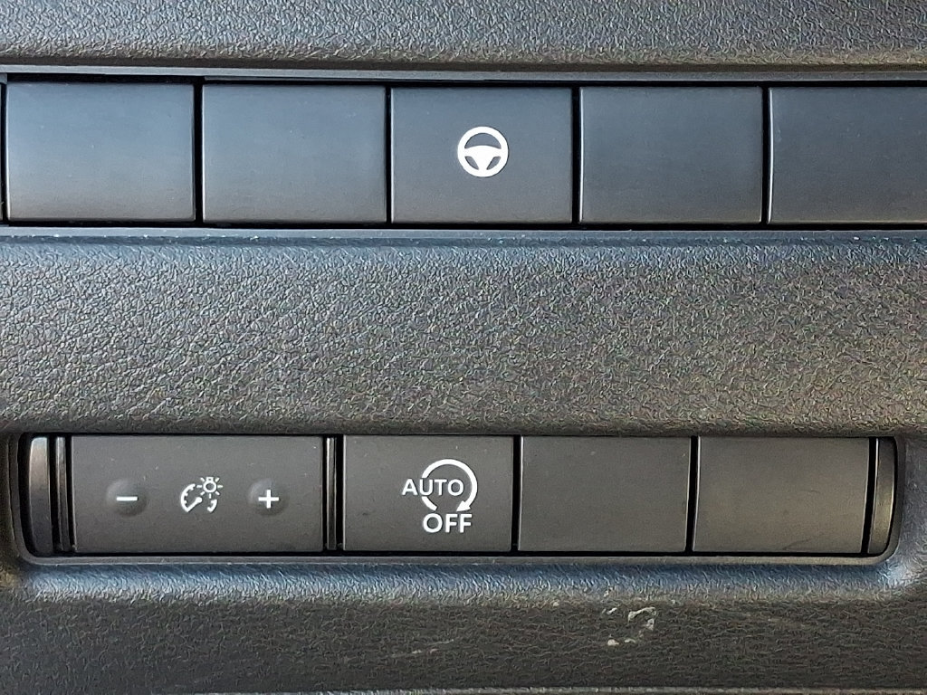 Certified 2023 Nissan Rogue SV AWD/4WD image 26