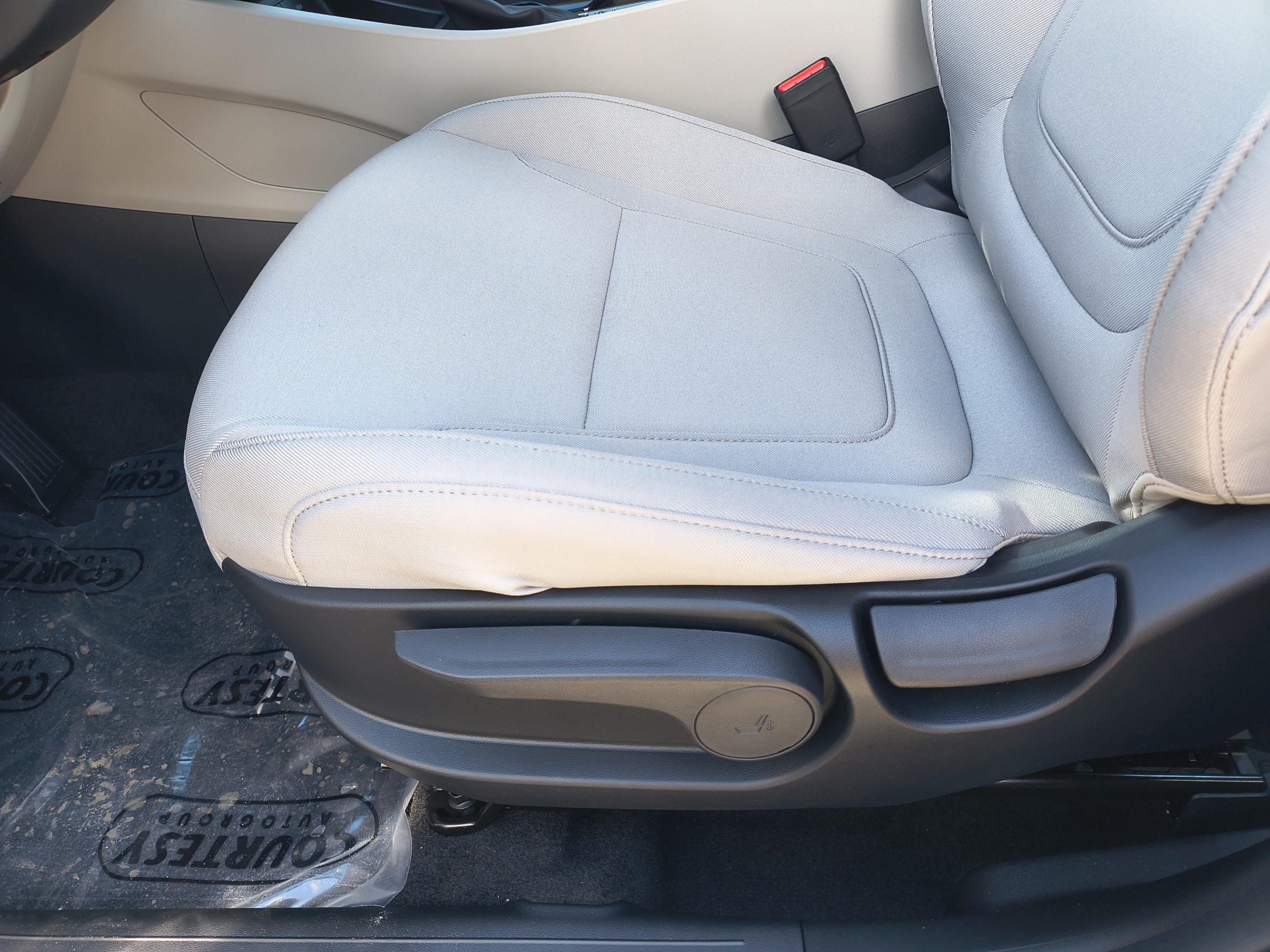 New 2026 Hyundai Tucson SE FWD image 19
