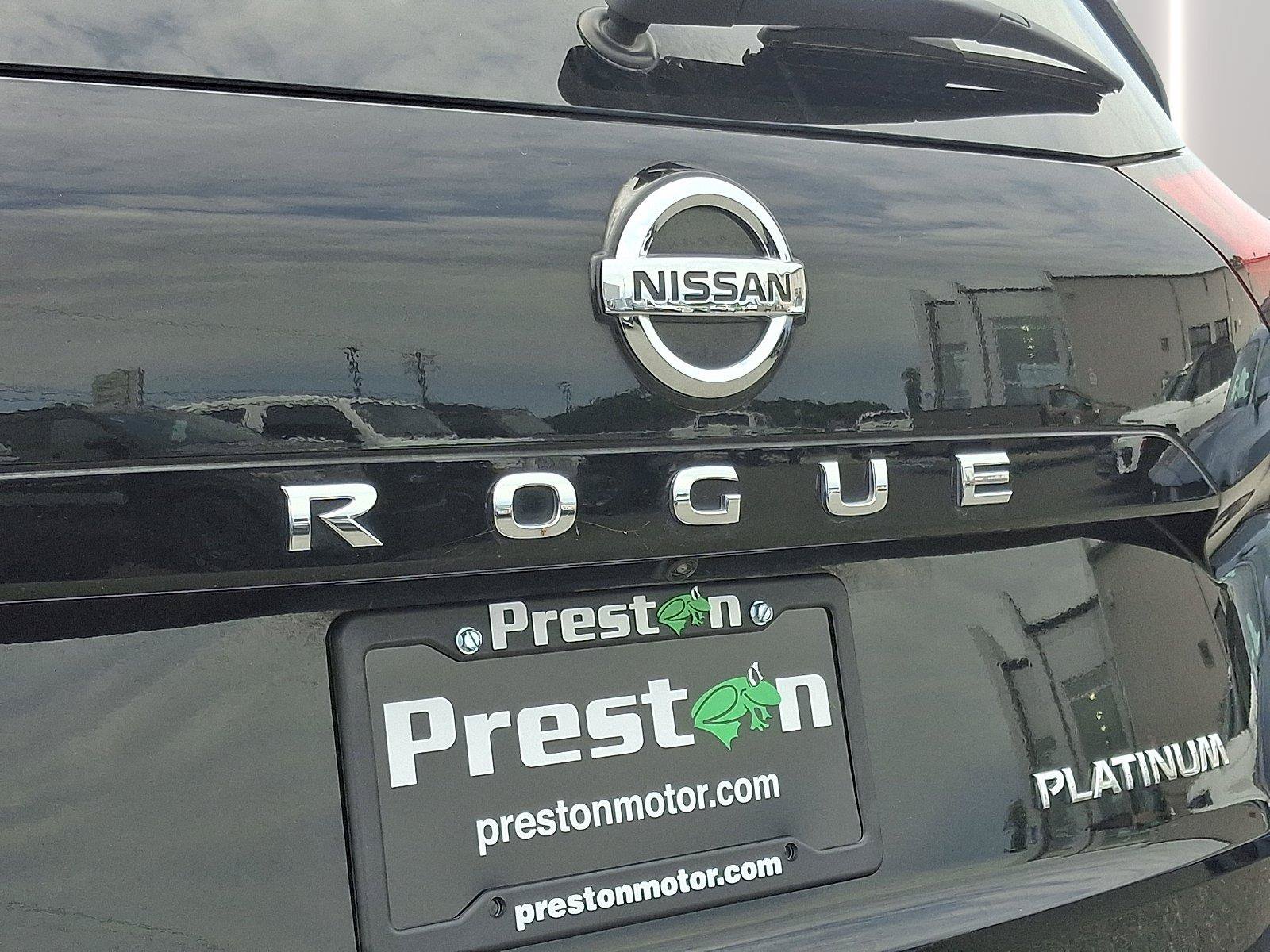 Used 2021 Nissan Rogue Platinum FWD image 30