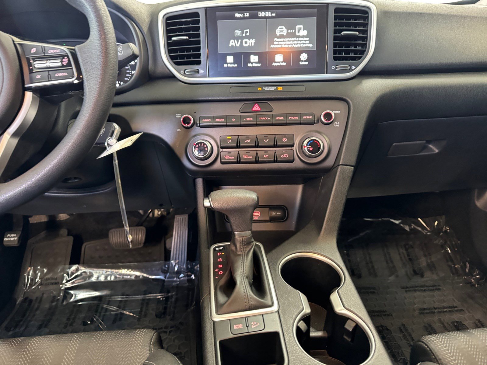 Used 2022 Kia Sportage LX image 11