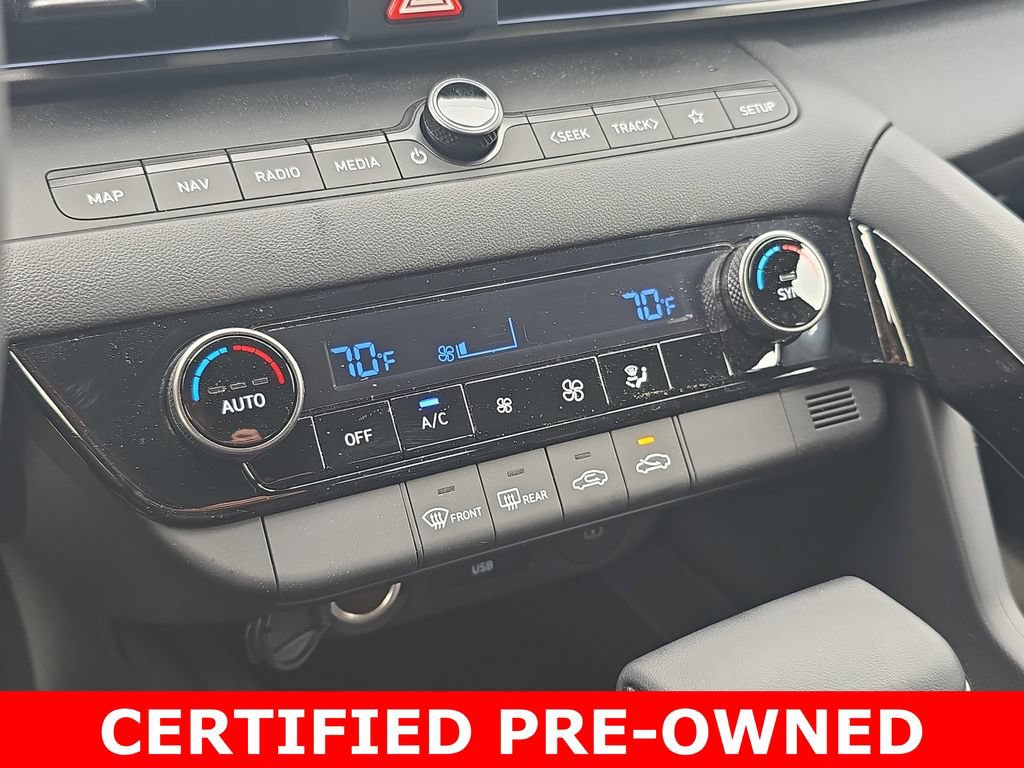 Certified 2025 Hyundai Elantra SEL FWD image 22