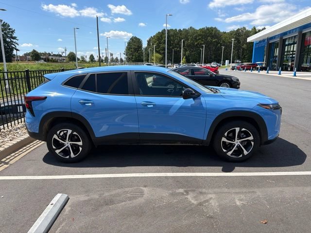 Used 2024 Chevrolet Trax RS w/ Driver Confidence Package FWD image 6