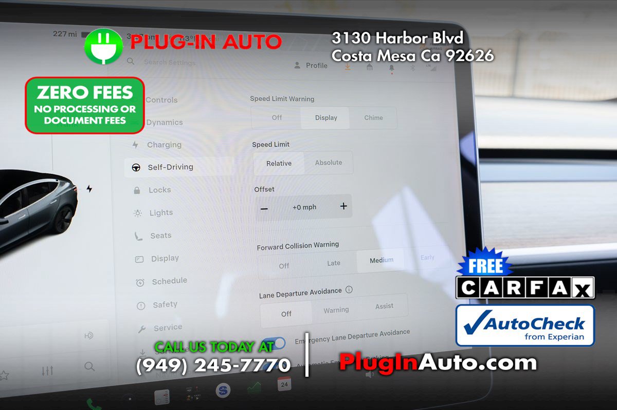 Used 2017 Tesla Model 3 Long Range RWD image 23