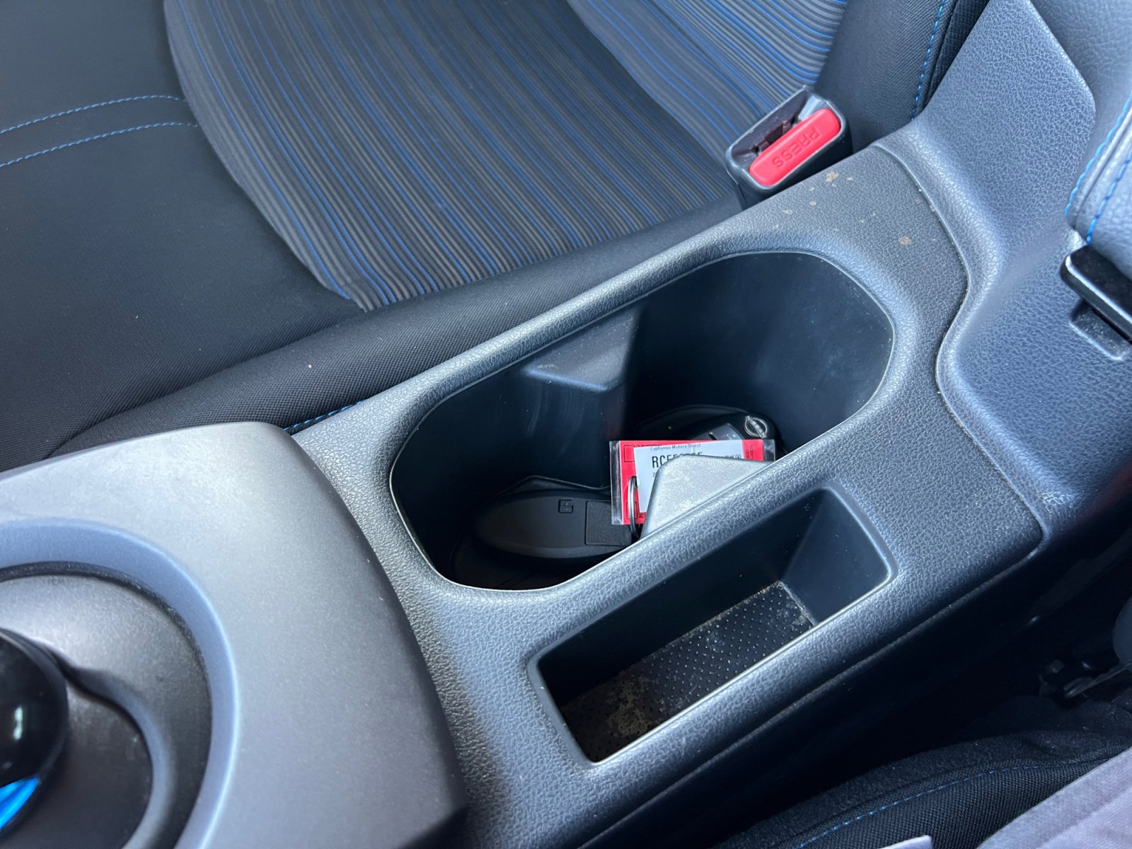 Used 2024 Nissan Leaf S image 22