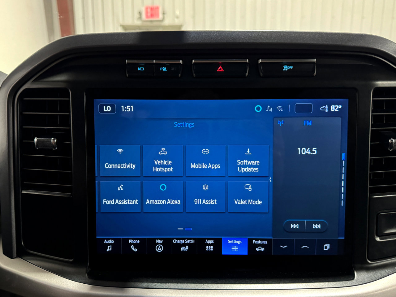 Used 2023 Ford F150 Lightning XLT image 45