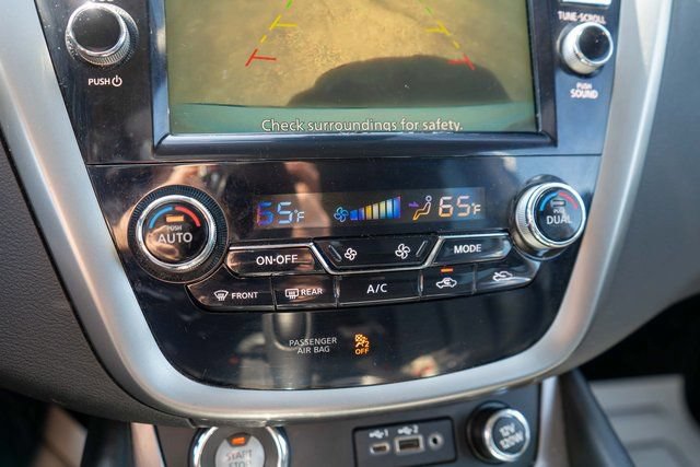 Used 2024 Nissan Murano SV w/ SV Midnight Edition Package AWD/4WD image 24