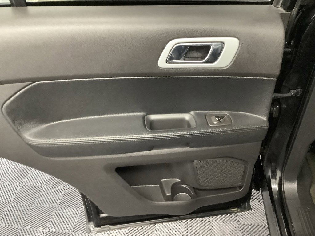 Used 2015 Ford Explorer Sport image 5