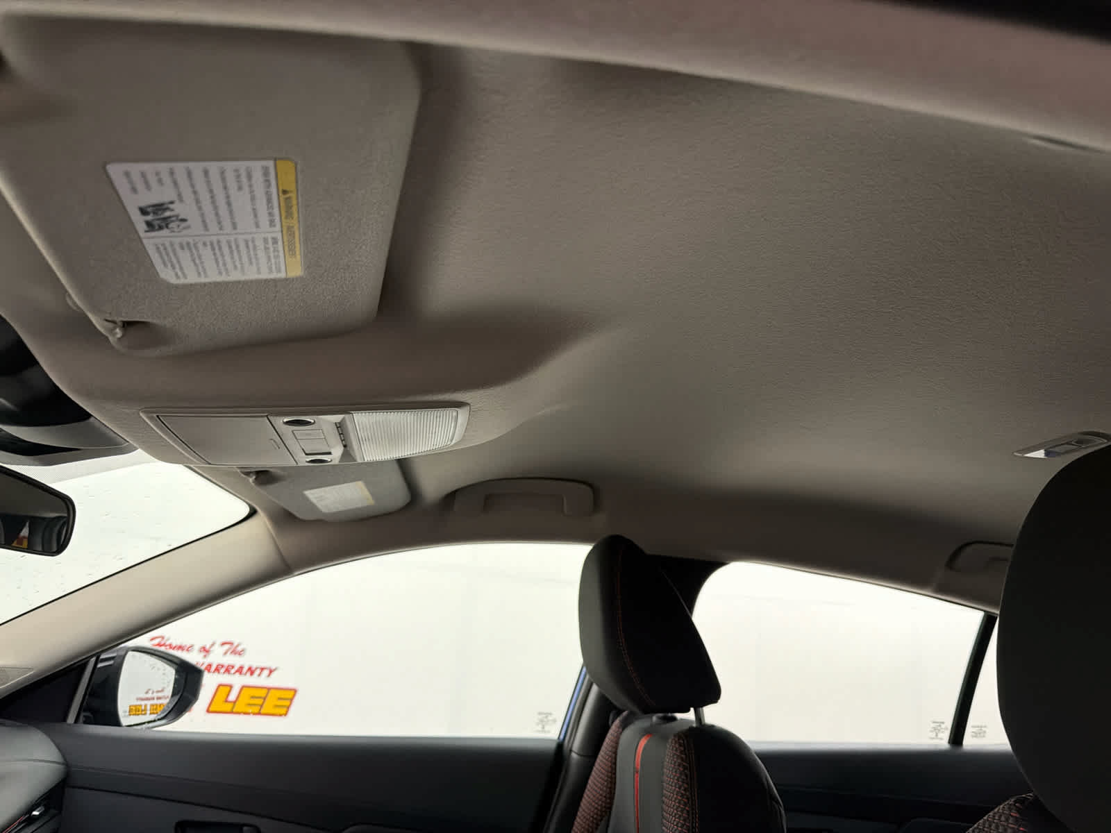 New 2027 Nissan Sentra SR w/ Floor Mat Package FWD image 15
