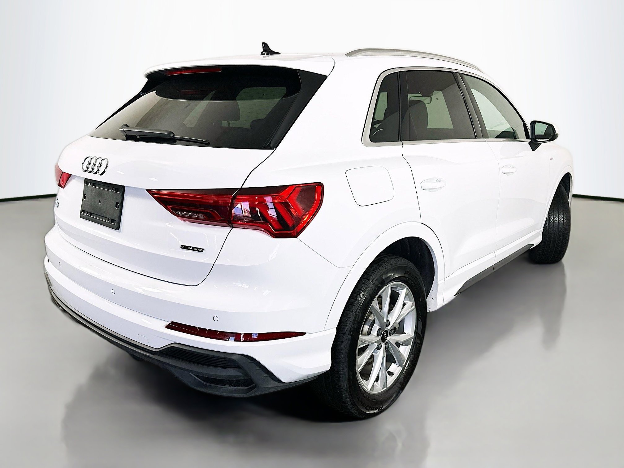 Used 2025 Audi Q3 2.0T Premium image 7