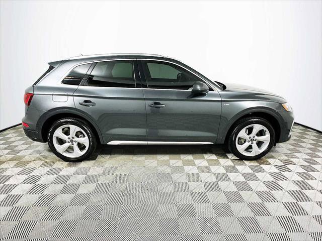 Certified 2025 Audi Q5 2.0T Premium Plus w/ Premium Plus Package image 8