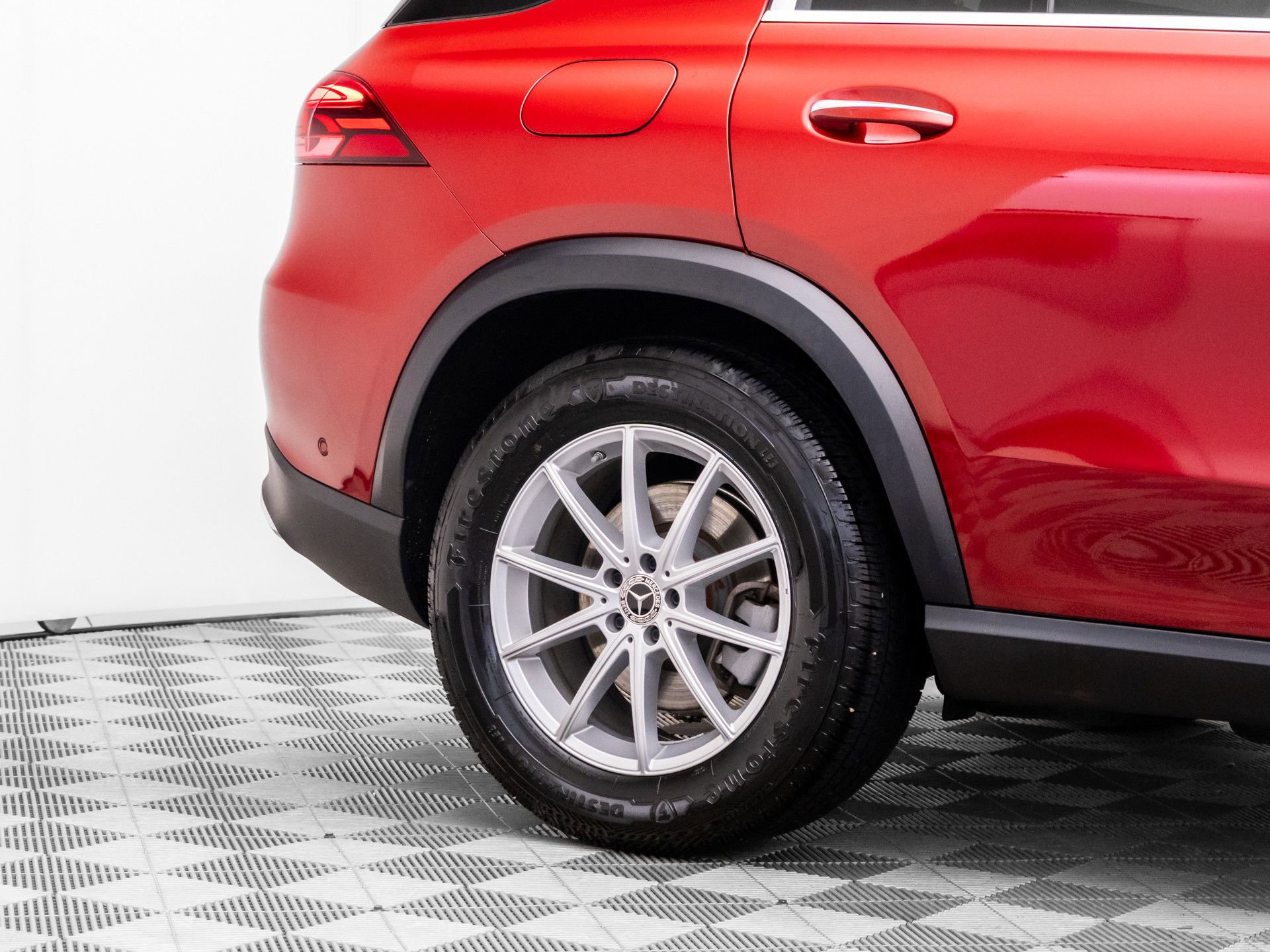 Certified 2024 Mercedes-Benz GLE 450 4MATIC image 36