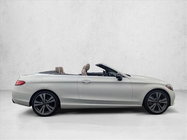 Used 2017 Mercedes-Benz C 300 Cabriolet image 4