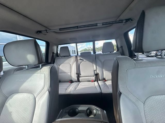 Used 2025 RAM 1500 Laramie AWD/4WD image 17