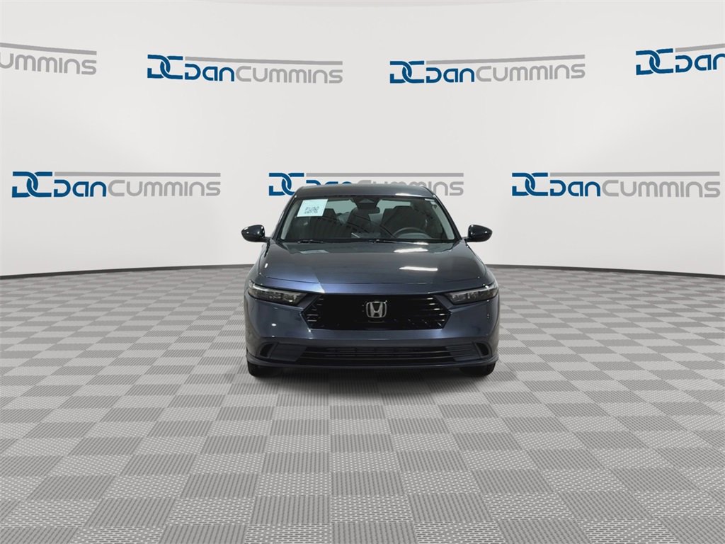 Used 2023 Honda Accord LX image 3