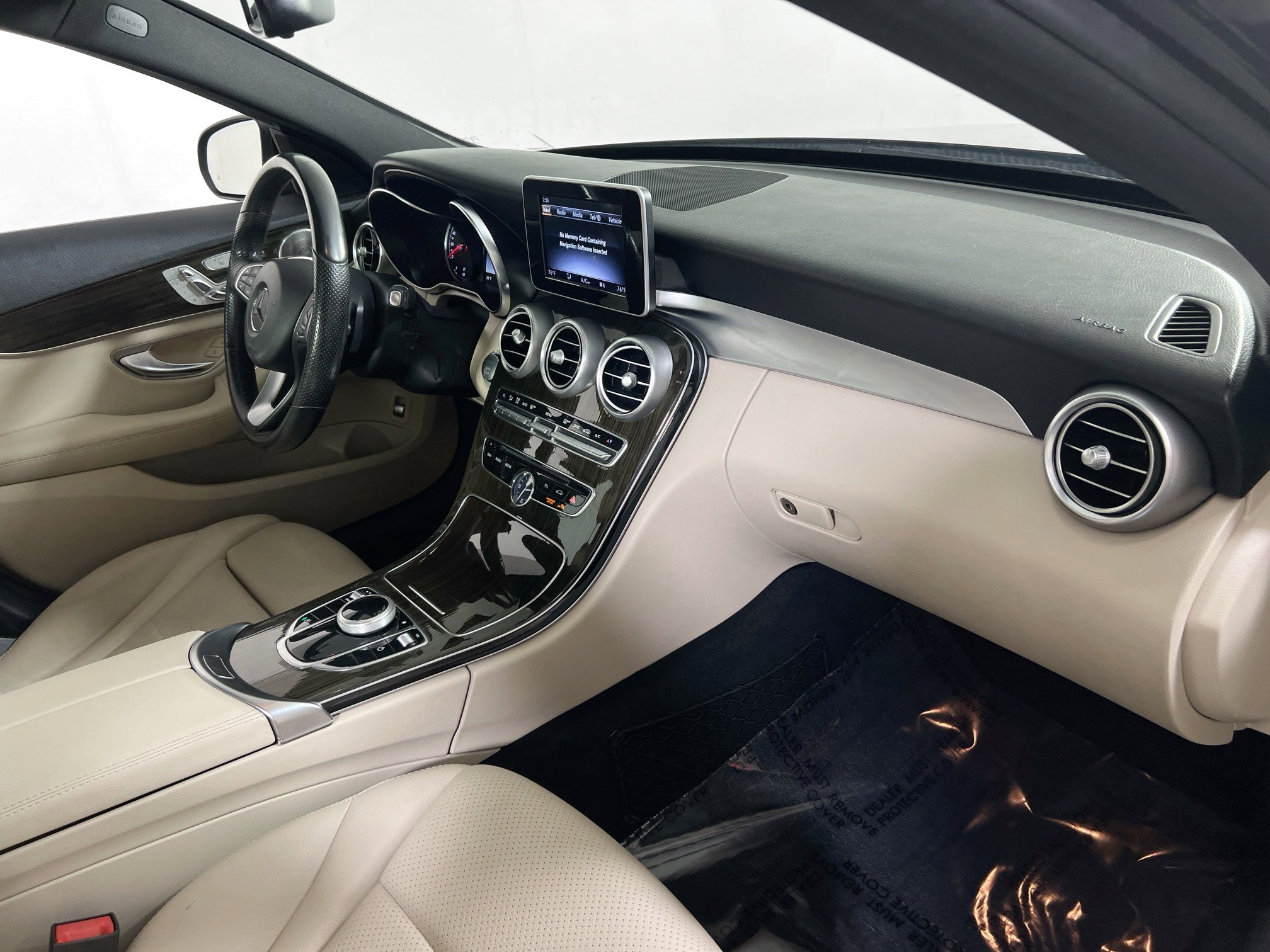 Used 2018 Mercedes-Benz C 300 4MATIC image 29