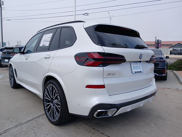 New 2026 BMW X5 sDrive40i w/ M Sport Package RWD image 7