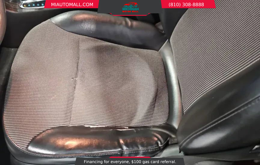 Used 2015 Chevrolet Malibu LT w/ Power Convenience Package image 27