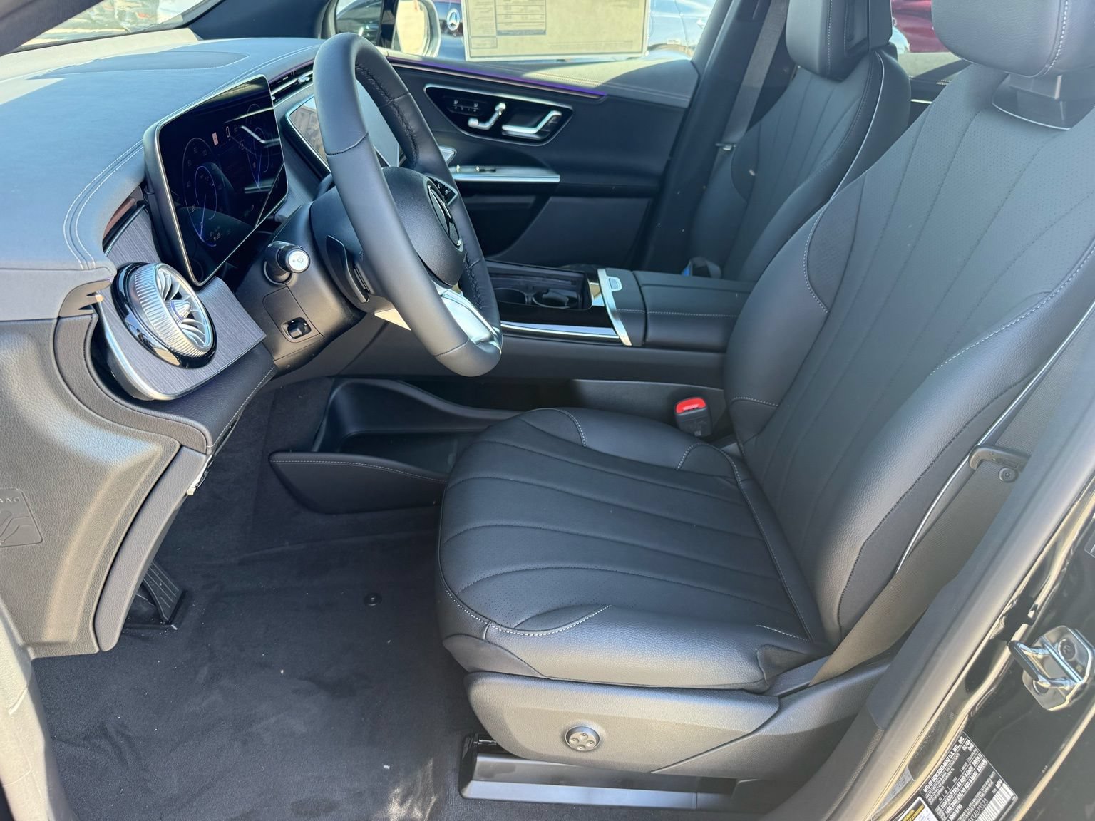 New 2026 Mercedes-Benz EQE 320 4MATIC SUV image 16