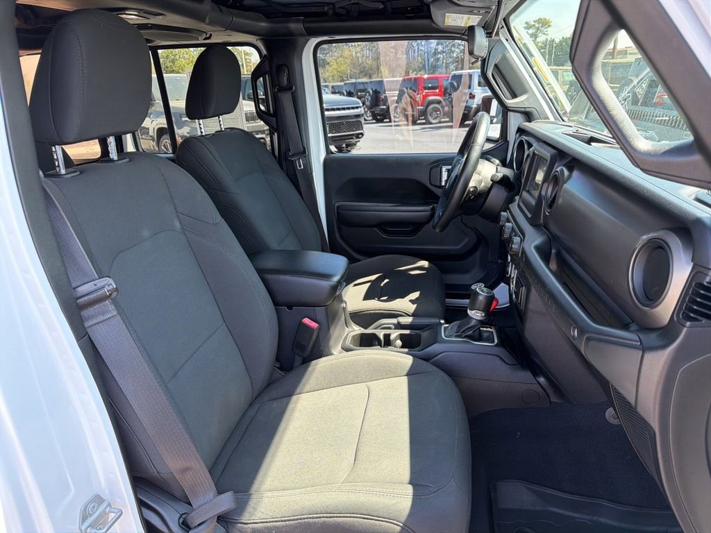 Used 2018 Jeep Wrangler Unlimited Sport S image 23