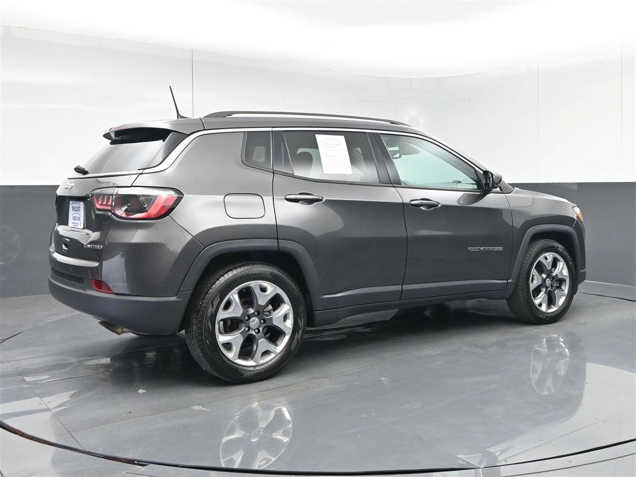Used 2021 Jeep Compass Limited FWD image 5