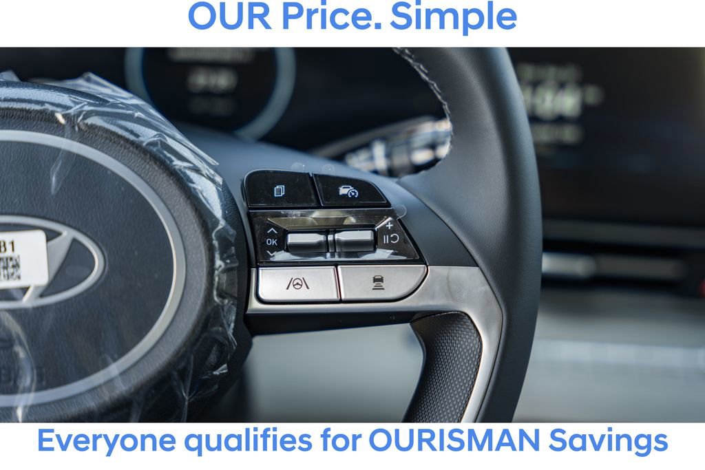 New 2025 Hyundai Elantra Limited image 26