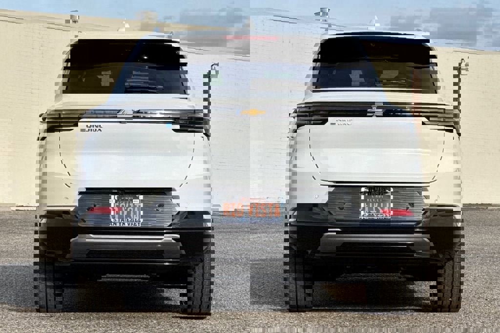 New 2026 Chevrolet Equinox EV LT image 5