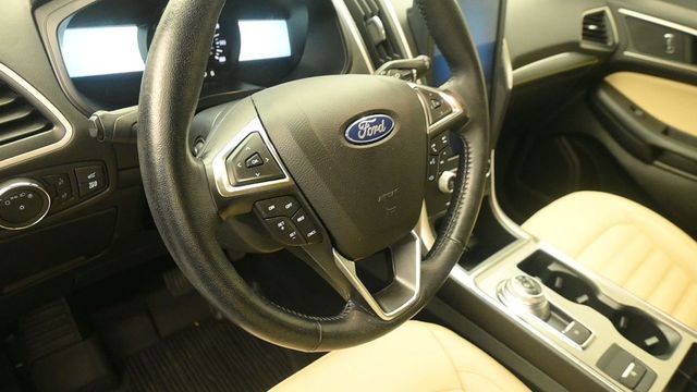 Certified 2022 Ford Edge SEL w/ Convenience Package AWD/4WD image 15