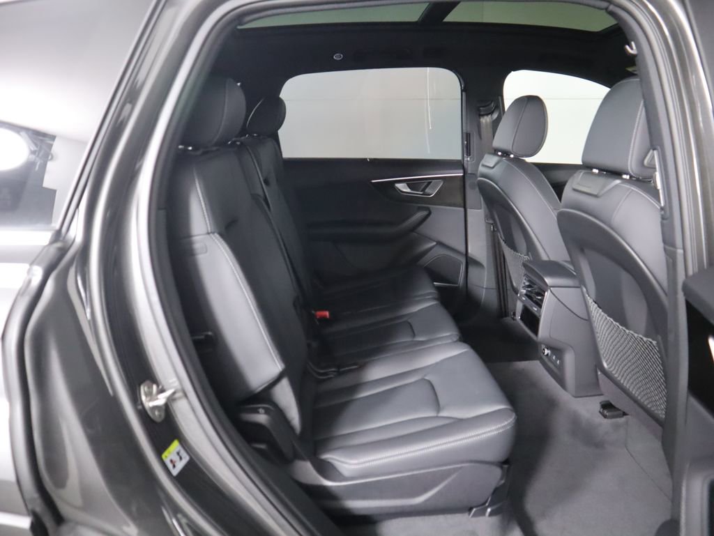 Used 2026 Audi Q7 3.0T Premium Plus w/ Premium Plus Package image 24